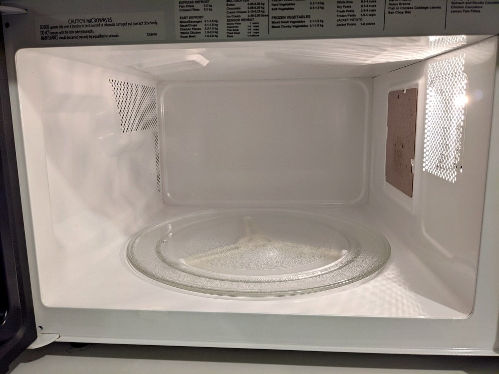 how to clean burnt stains in microwave