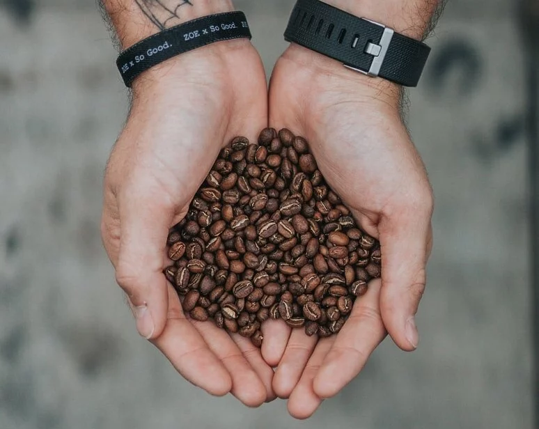 Roast coffee beans at home